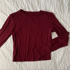 Maroon long sleeve crop top